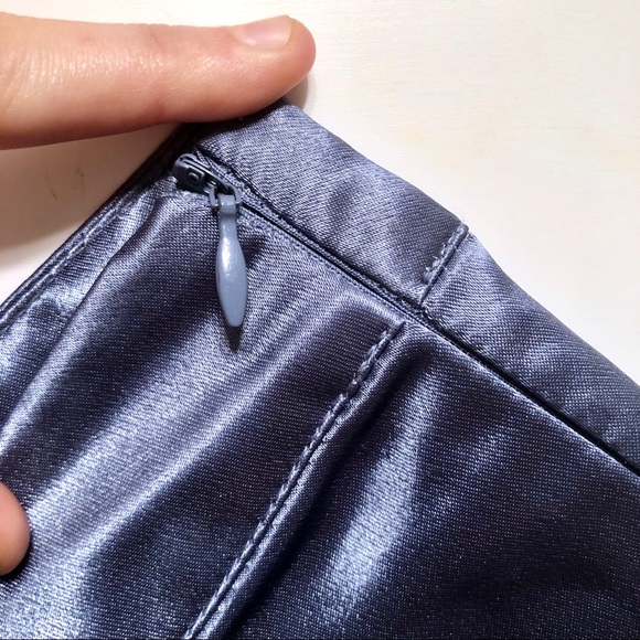 🦋 SOLD - RARE Blue Satin High-Waisted Shorts - Picture 6 of 7